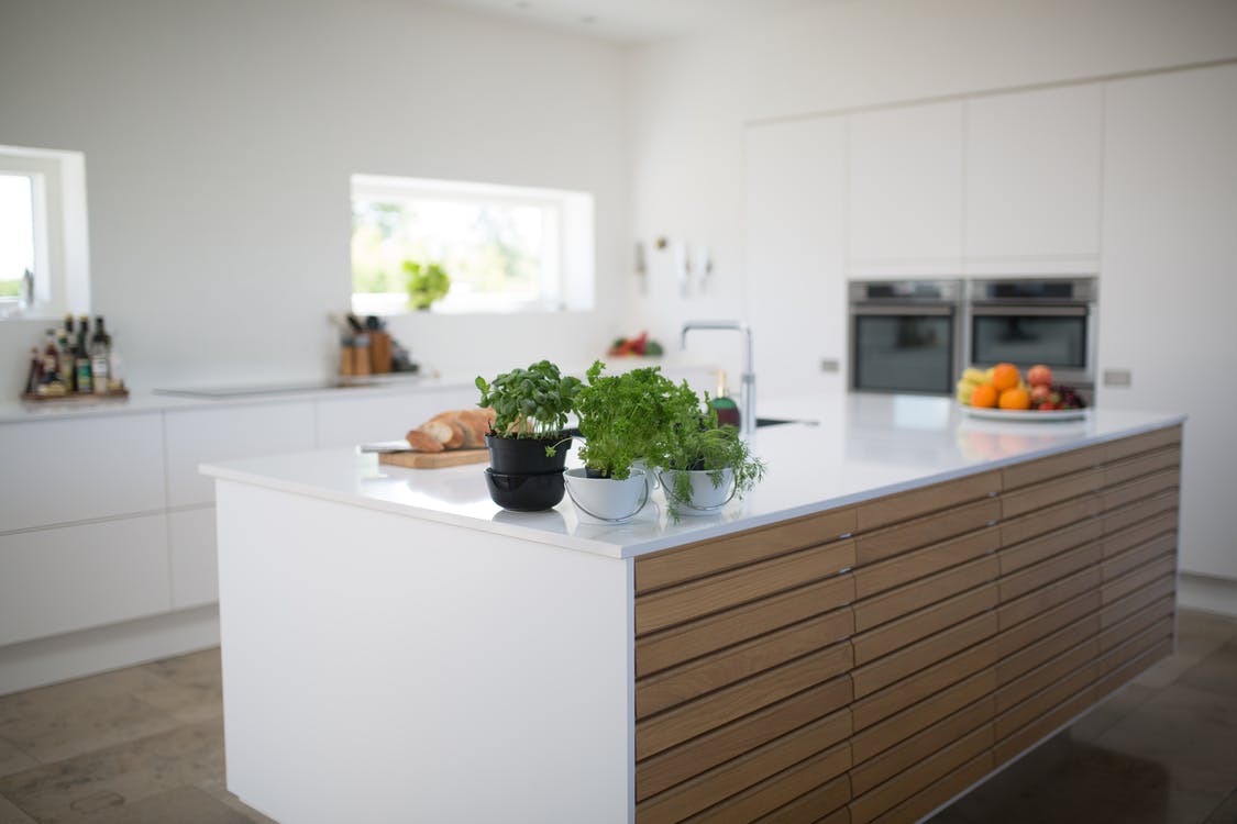 A home after an Eagle Rock kitchen remodeling job.